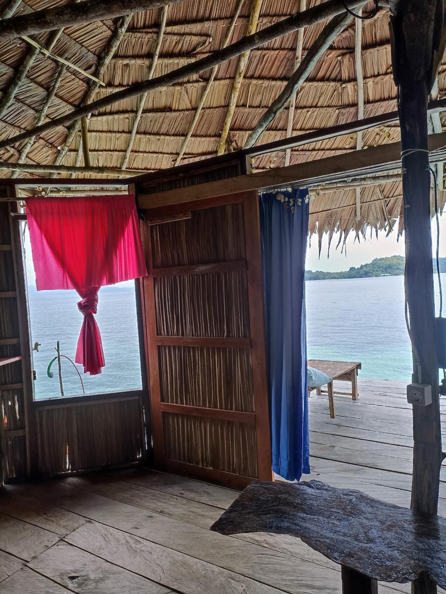 Yenbainus Homestay Yennanas Besir الغرفة الصورة